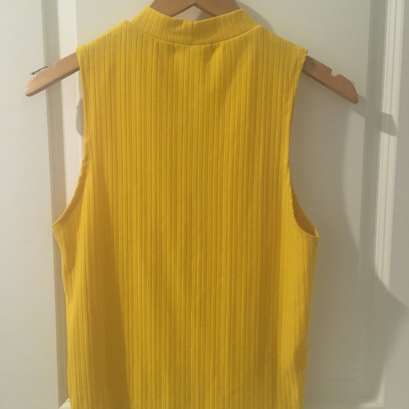 Muscle tee - Picture 2 of 3